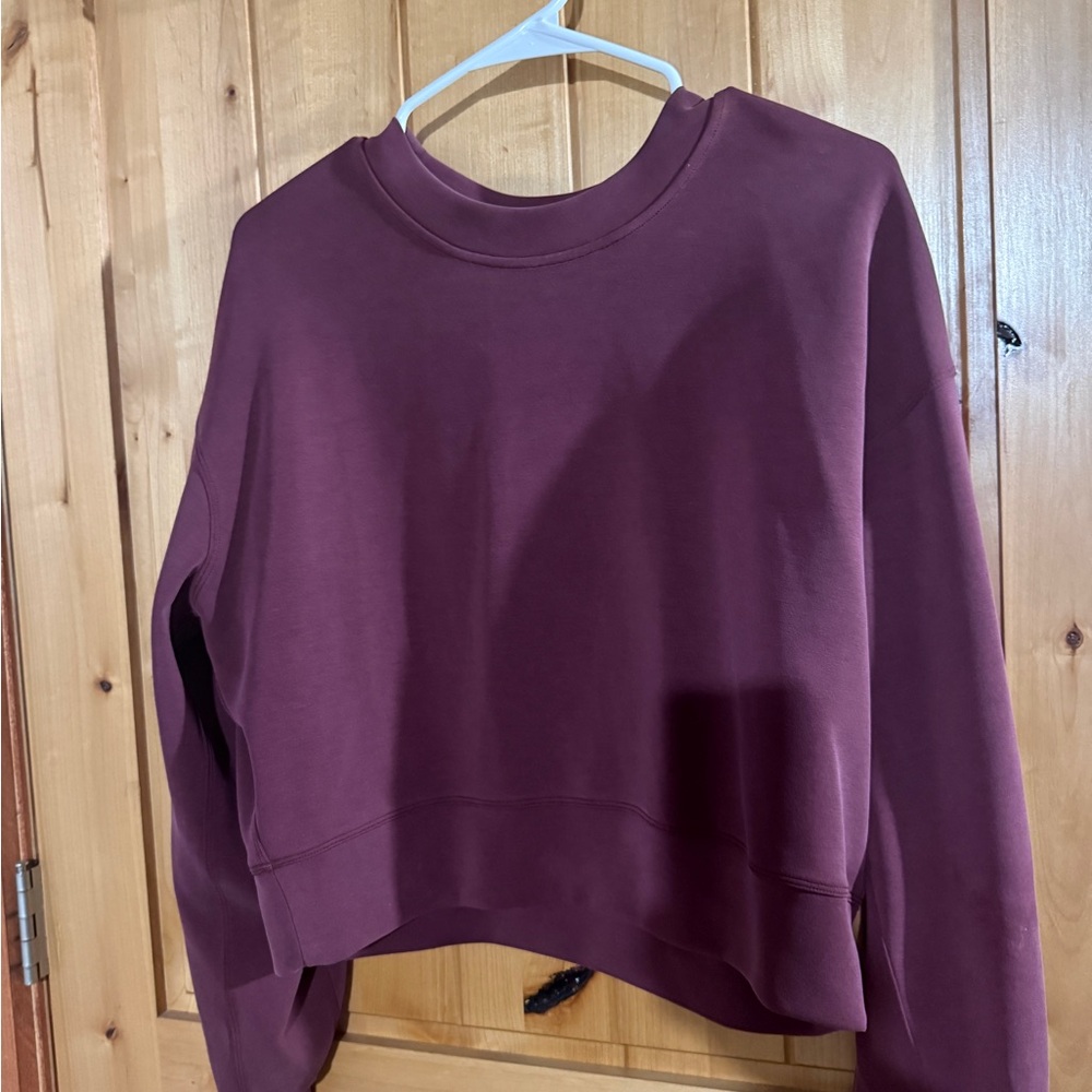 Lululemon perfectly oversized cropped crew size 4